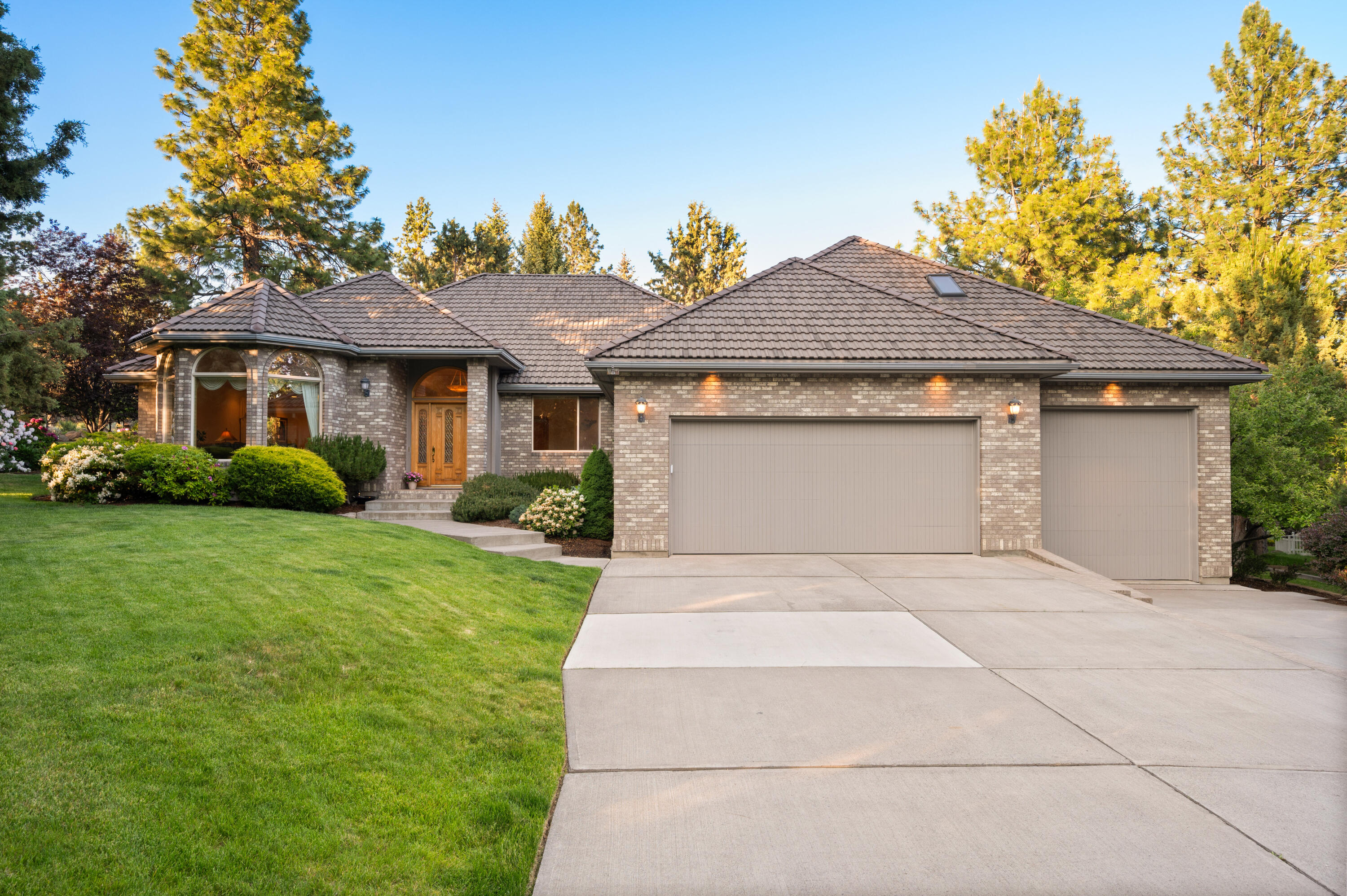 Awbrey Butte - Residential