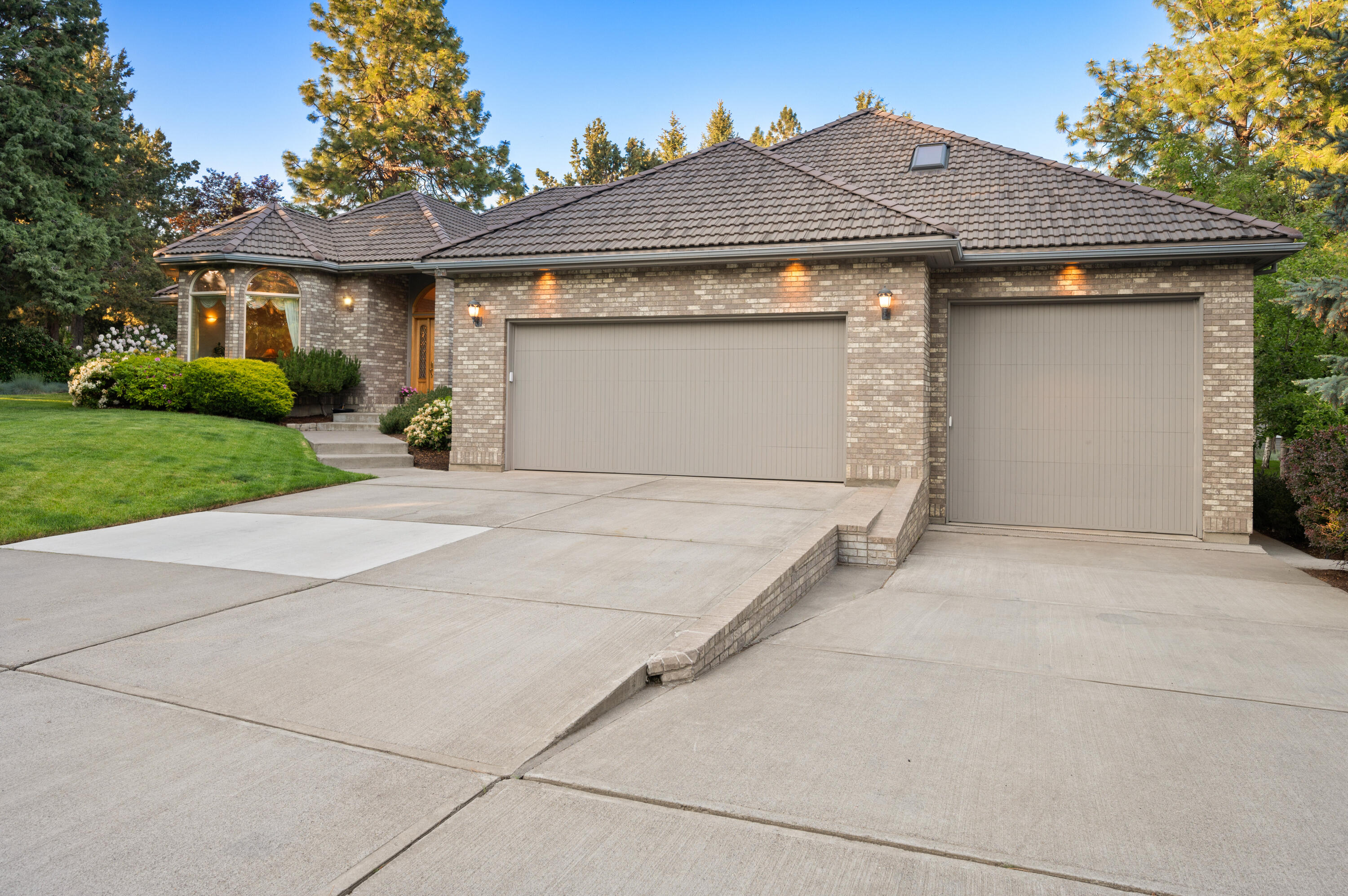 Awbrey Butte - Residential