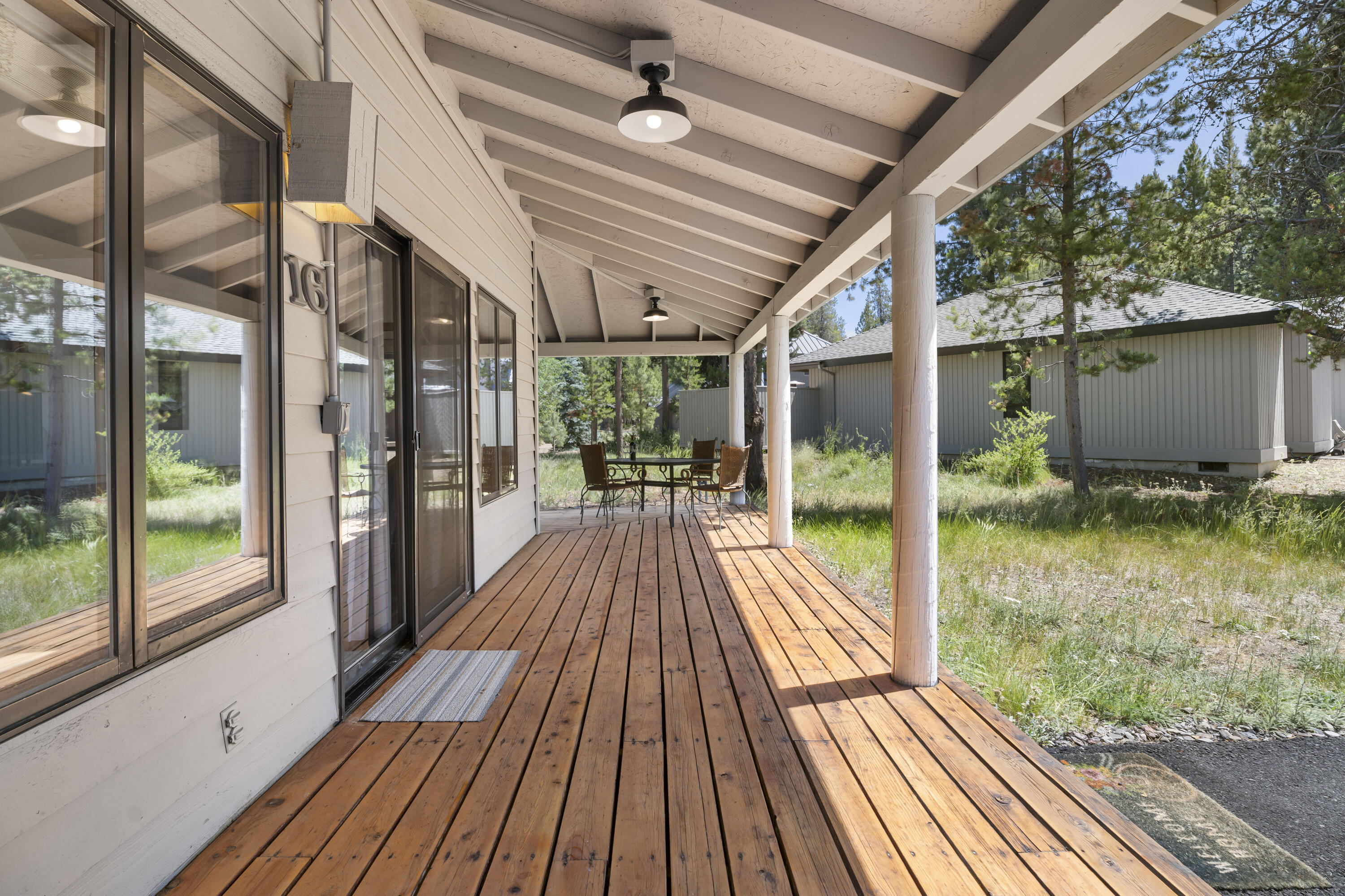 18118 Modoc Lane 16