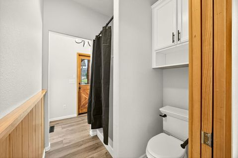 Tiny photo for 5650 Kane Creek Road, Central Point, OR 97502 (MLS # 220213092)