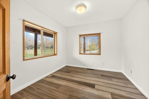 Tiny photo for 5650 Kane Creek Road, Central Point, OR 97502 (MLS # 220213092)