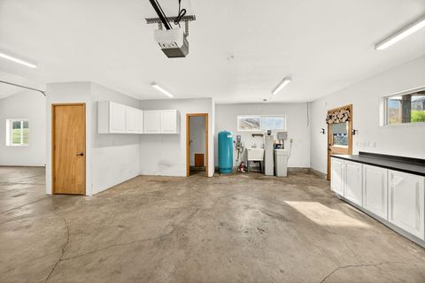 Tiny photo for 5650 Kane Creek Road, Central Point, OR 97502 (MLS # 220213092)