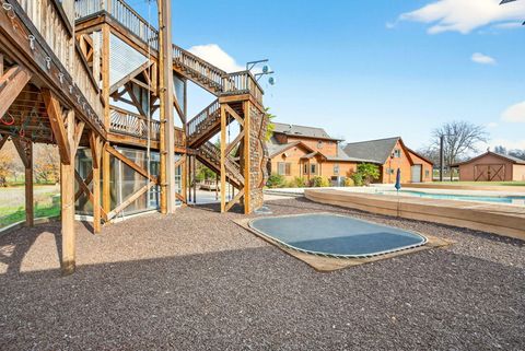 Tiny photo for 5650 Kane Creek Road, Central Point, OR 97502 (MLS # 220213092)