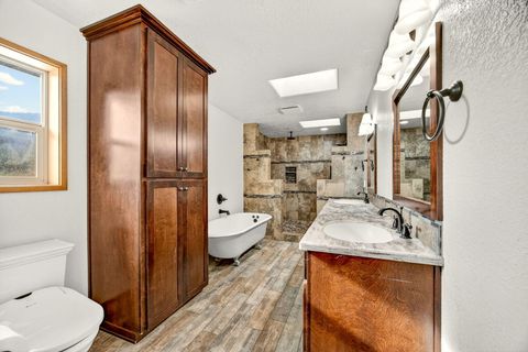 Tiny photo for 5650 Kane Creek Road, Central Point, OR 97502 (MLS # 220213092)