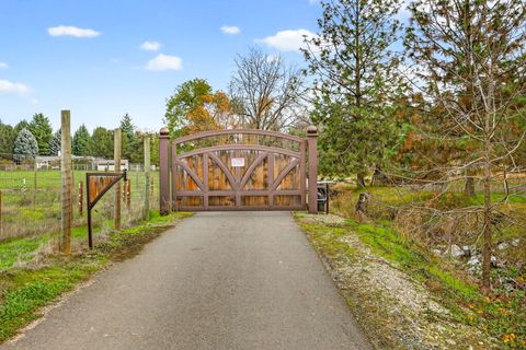 Tiny photo for 5650 Kane Creek Road, Central Point, OR 97502 (MLS # 220213092)