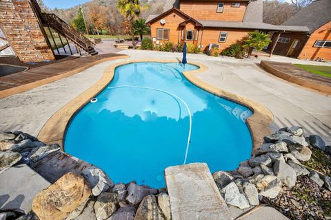 Tiny photo for 5650 Kane Creek Road, Central Point, OR 97502 (MLS # 220213092)