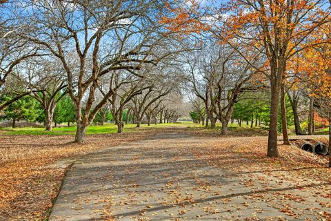 Tiny photo for 5650 Kane Creek Road, Central Point, OR 97502 (MLS # 220213092)