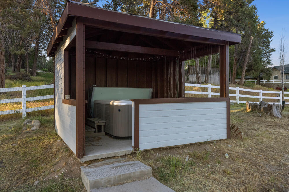 Junction Acres - Residential