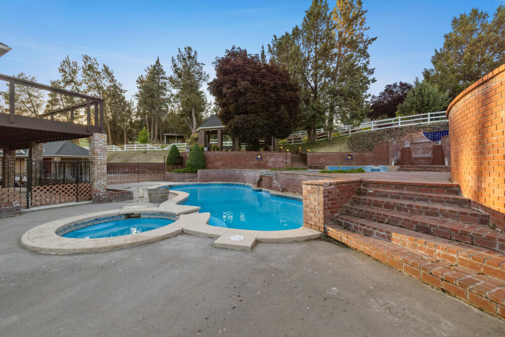 Junction Acres - Residential