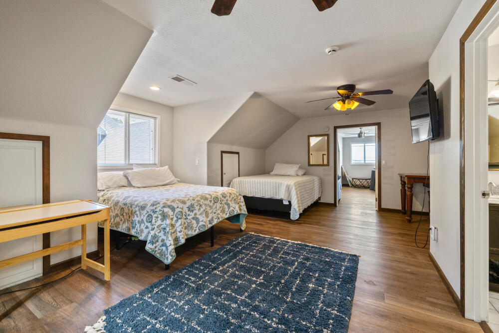 Junction Acres - Residential