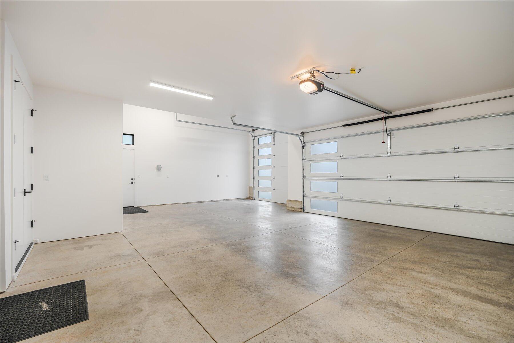 Discovery West Phase 6 & 7 - Residential