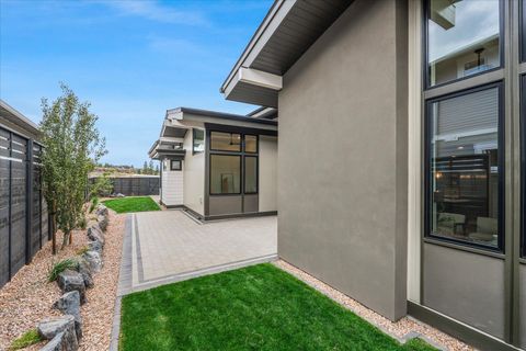 Tiny photo for 3310 NW Leavitt Lane #Lot 259, Bend, OR 97703 (MLS # 220213039)