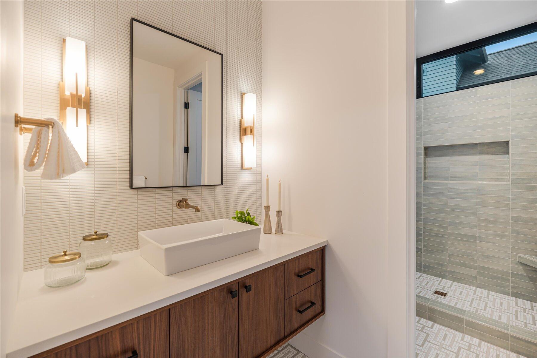 Discovery West Phase 6 & 7 - Residential