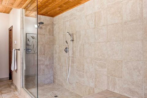 Tiny photo for 22437 Victoria Lane, Bend, OR 97702 (MLS # 220220181)