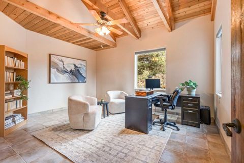 Tiny photo for 22437 Victoria Lane, Bend, OR 97702 (MLS # 220220181)