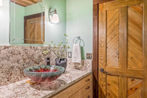 Tiny photo for 22437 Victoria Lane, Bend, OR 97702 (MLS # 220220181)