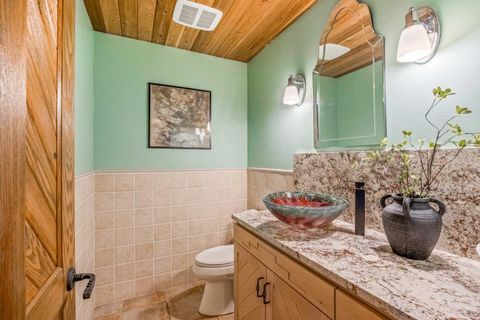 Tiny photo for 22437 Victoria Lane, Bend, OR 97702 (MLS # 220220181)