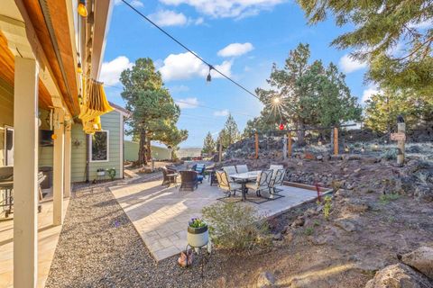 Tiny photo for 22437 Victoria Lane, Bend, OR 97702 (MLS # 220220181)