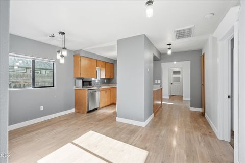 Tiny photo for 1908 Cunningham Avenue, Medford, OR 97501 (MLS # 220223272)