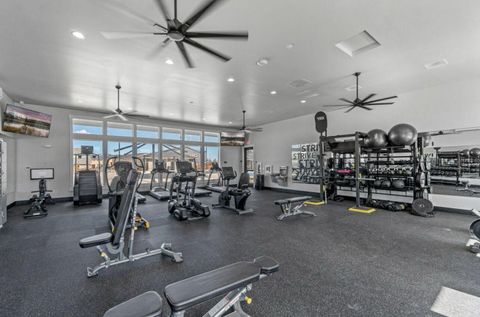 Tiny photo for 3842 NE Oakside Loop, Bend, OR 97701 (MLS # 220213108)