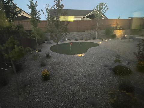 Tiny photo for 3842 NE Oakside Loop, Bend, OR 97701 (MLS # 220213108)