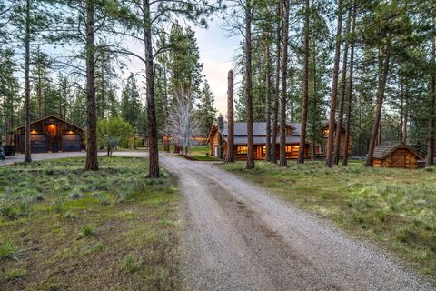 Tiny photo for 69340 Deer Ridge Road, Sisters, OR 97759 (MLS # 220219664)