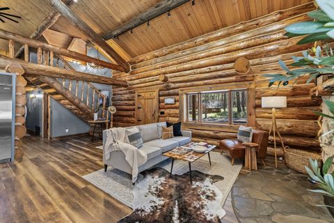 Tiny photo for 69340 Deer Ridge Road, Sisters, OR 97759 (MLS # 220219664)