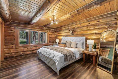 Tiny photo for 69340 Deer Ridge Road, Sisters, OR 97759 (MLS # 220219664)