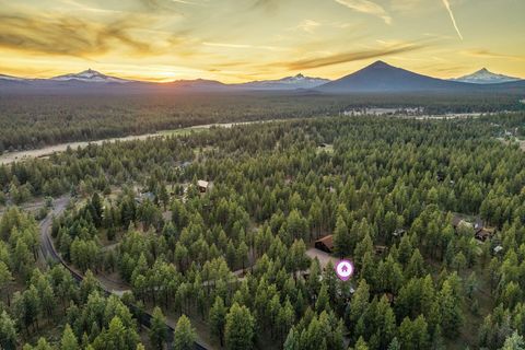 Tiny photo for 69340 Deer Ridge Road, Sisters, OR 97759 (MLS # 220219664)
