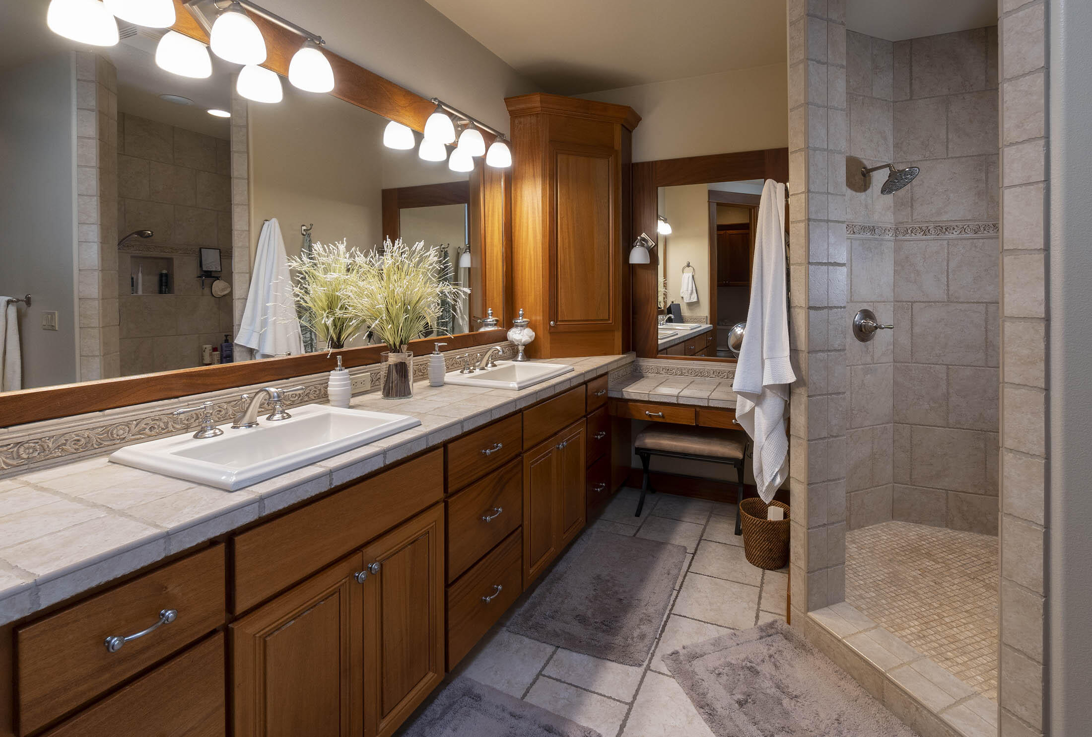 River Rim - Residential