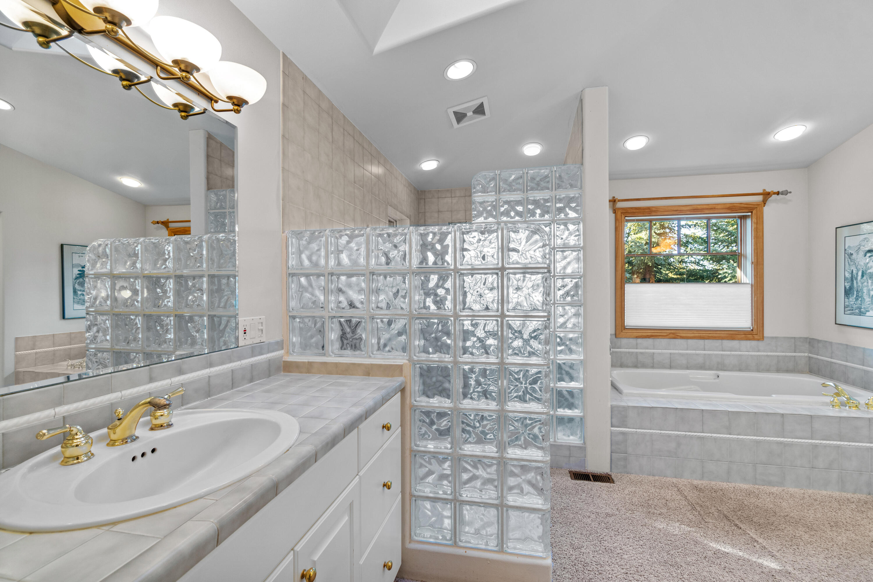 Awbrey Glen - Residential