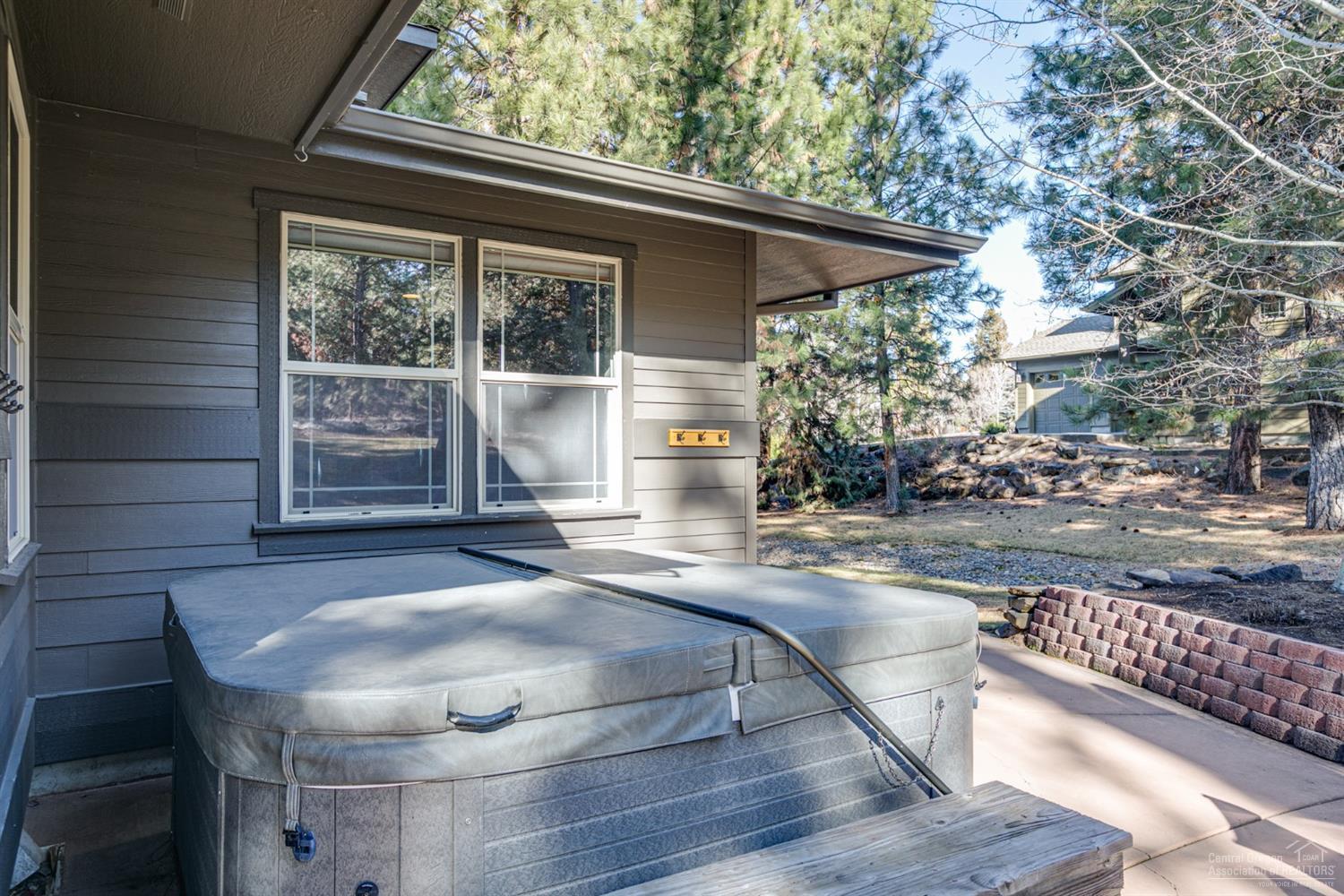 Skyliner Summit - Residential