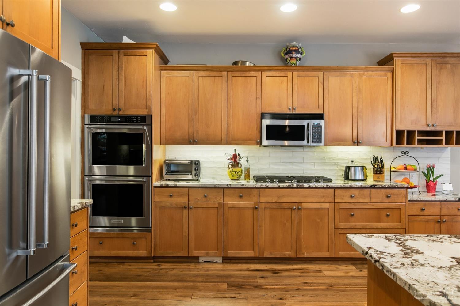 Skyliner Summit - Residential