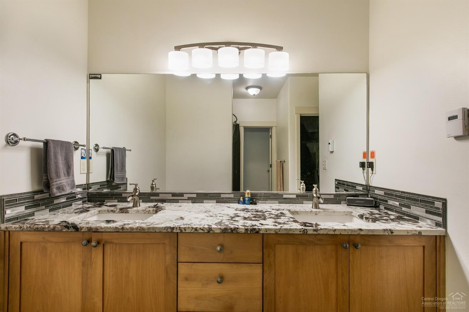 Skyliner Summit - Residential