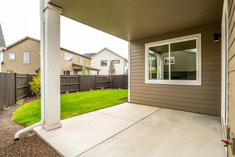 Tiny photo for 63211 NW Lavacrest Street, Bend, OR 97703 (MLS # 220219464)