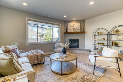 Tiny photo for 63211 NW Lavacrest Street, Bend, OR 97703 (MLS # 220219464)