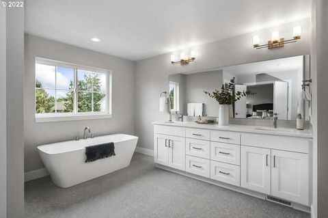 Tiny photo for 63211 NW Lavacrest Street, Bend, OR 97703 (MLS # 220219464)