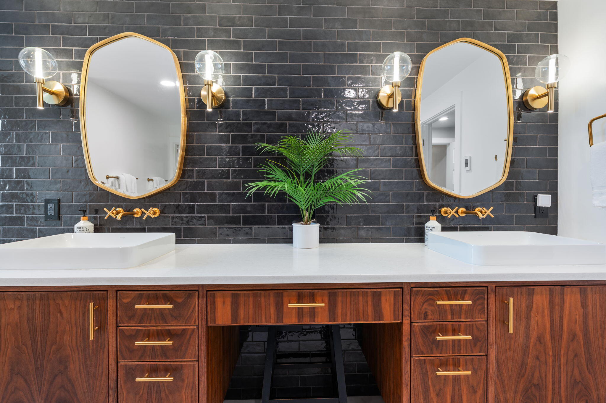 West Hills - Residential