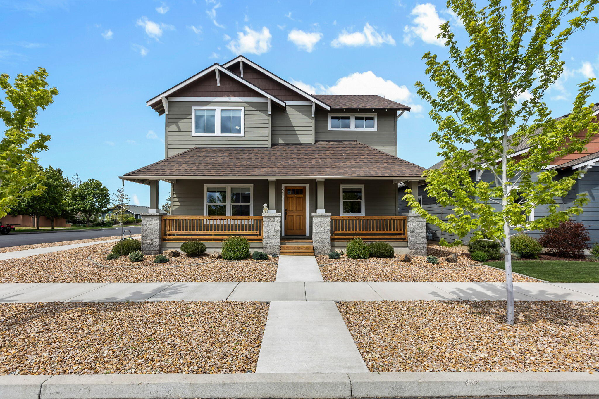 2713 NE Black Oak Place