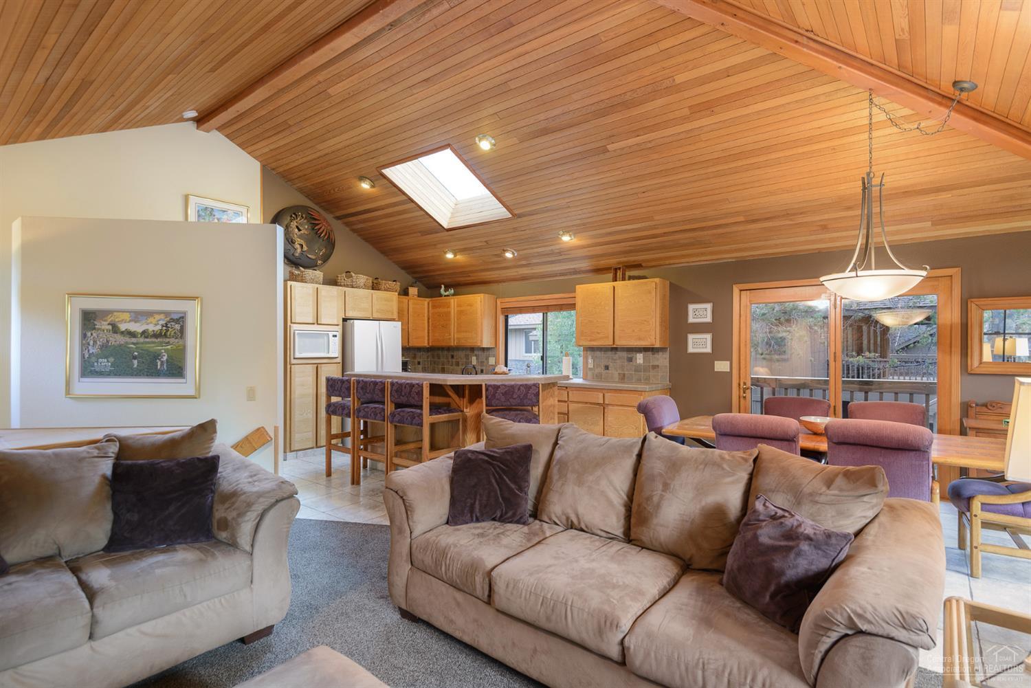 Fairway Crest Village - Residential