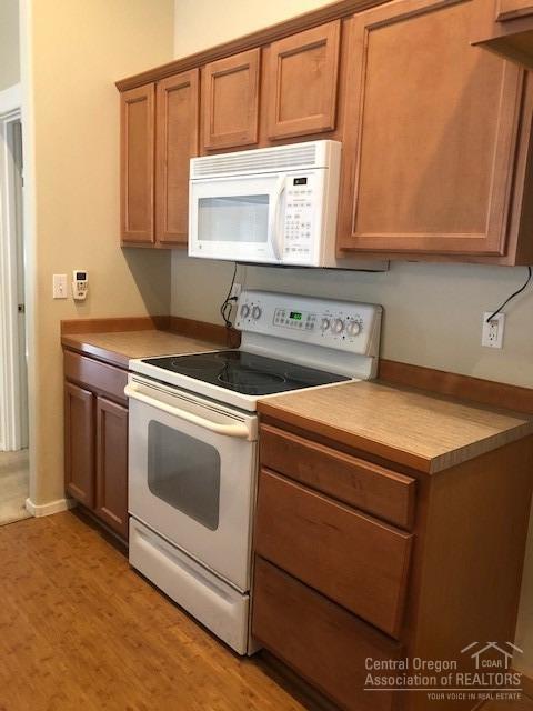 Summer Creek - Residential