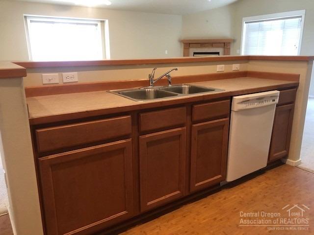 Summer Creek - Residential