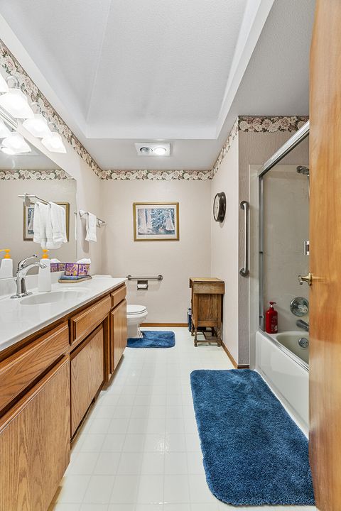 Tiny photo for 296 Brandon Street, Central Point, OR 97502 (MLS # 220216914)