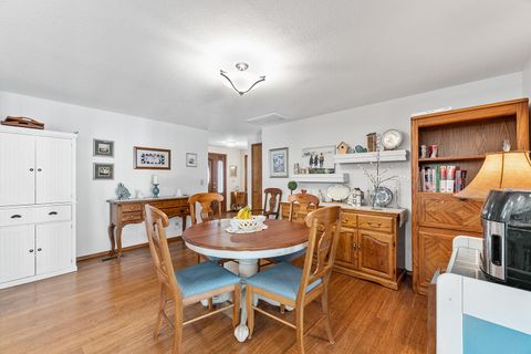 Tiny photo for 296 Brandon Street, Central Point, OR 97502 (MLS # 220216914)