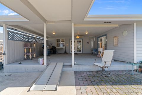 Tiny photo for 296 Brandon Street, Central Point, OR 97502 (MLS # 220216914)