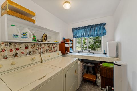 Tiny photo for 314 Triller Lane, Grants Pass, OR 97527 (MLS # 220216919)