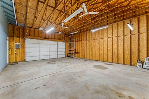 Tiny photo for 314 Triller Lane, Grants Pass, OR 97527 (MLS # 220216919)