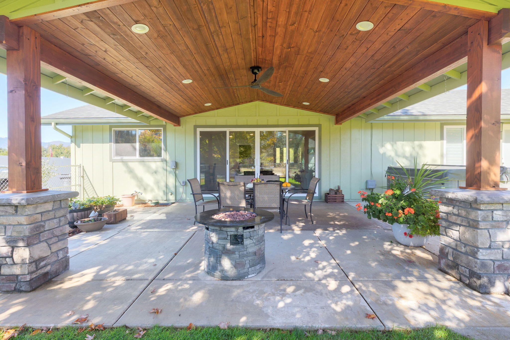 Pleasant Valley Acres - Residential