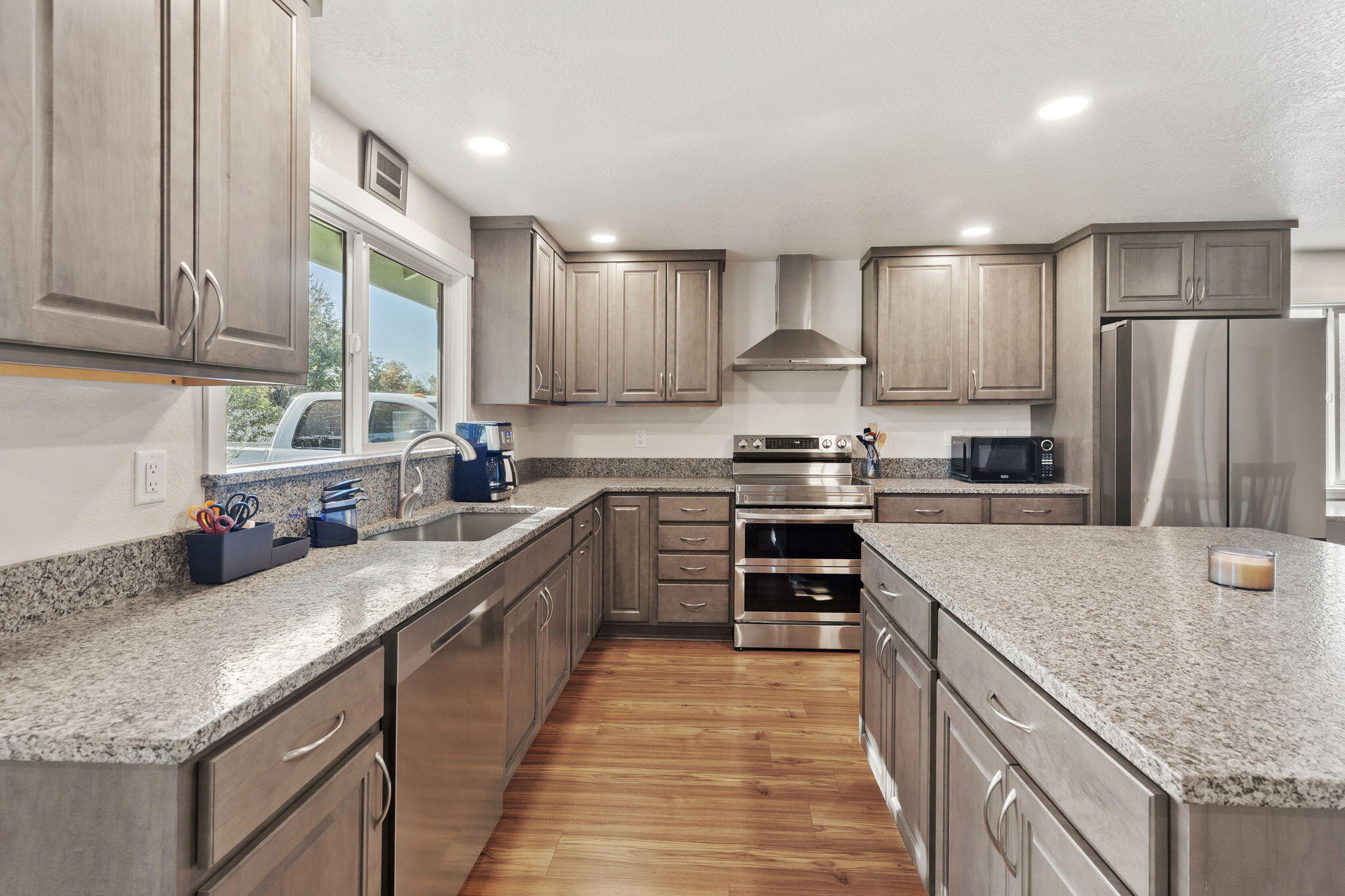 Pleasant Valley Acres - Residential