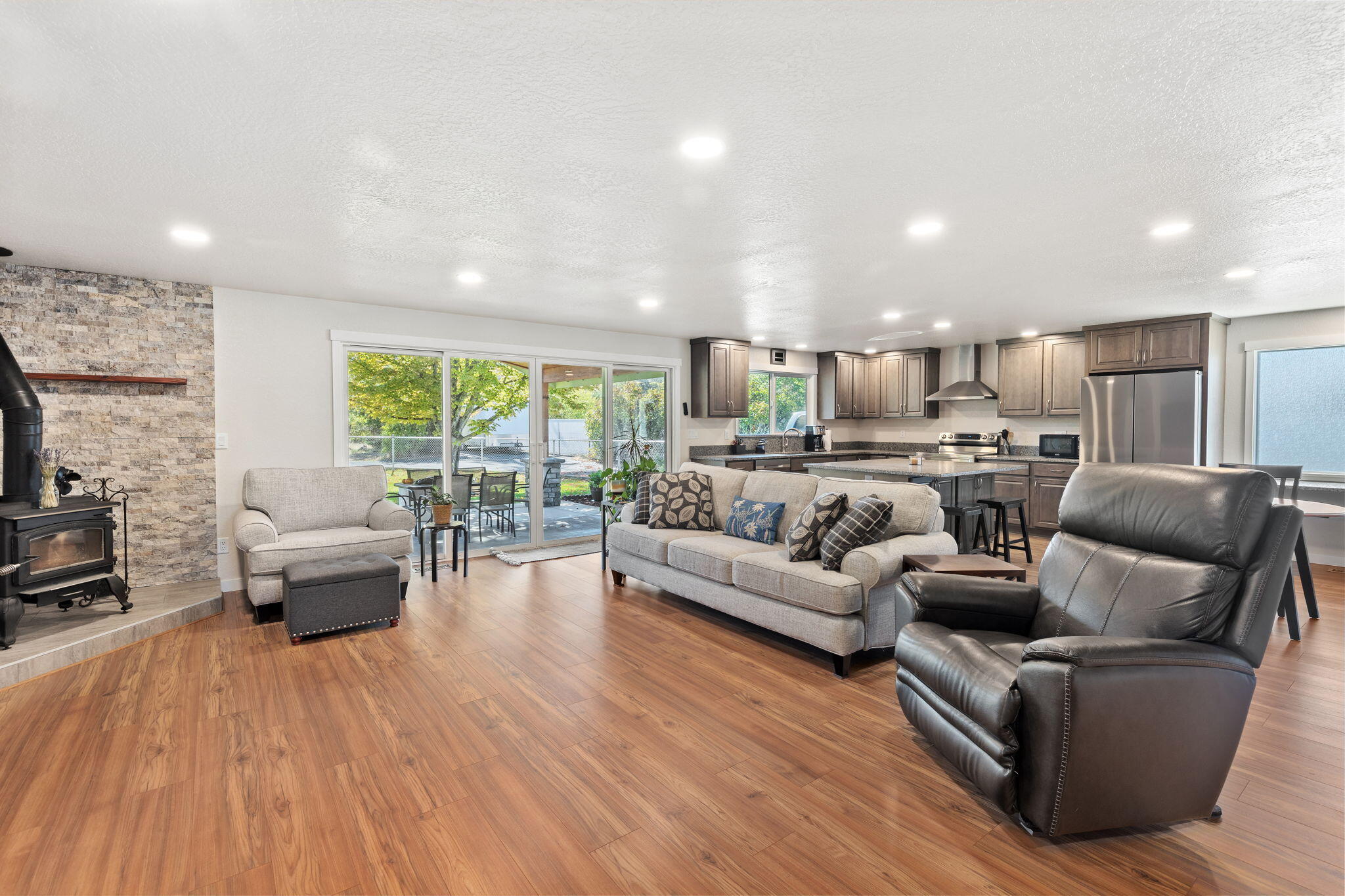 Pleasant Valley Acres - Residential